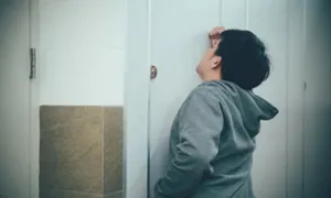 Quán cà phê sập tiệm vì nhà vệ sinh bẩn