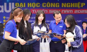 Đại học Công nghiệp Hà Nội dùng 15 tổ hợp xét tuyển Đại học Công nghiệp Hà Nội dùng 15 tổ hợp xét tuyển