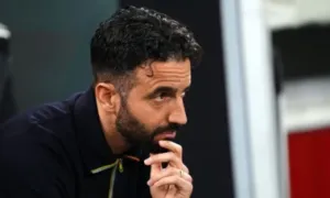 Amorim: 'Man Utd cần chiến đấu vì tiền thưởng Ngoại hạng Anh' Amorim: 'Man Utd cần chiến đấu vì tiền thưởng Ngoại hạng Anh'