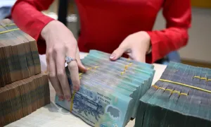 Nợ xấu ngân hàng trên 4% Nợ xấu ngân hàng trên 4%