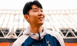 Tottenham - Man Utd: Son Heung-min dự bị