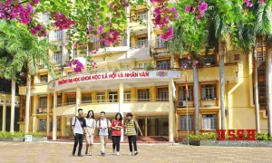 ĐH Khoa học Xã hội và Nhân văn xét tổ hợp C00 trở lại ĐH Khoa học Xã hội và Nhân văn xét tổ hợp C00 trở lại