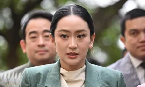 Thủ tướng Thái Lan bị đình chỉ chức vụ