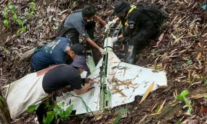 UAV tự sát nghi của Myanmar lao xuống Thái Lan UAV tự sát nghi của Myanmar lao xuống Thái Lan