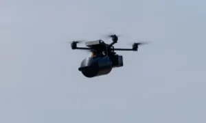 Công ty Ukraine phát triển drone cáp quang 'tầm bay 100 km' Công ty Ukraine phát triển drone cáp quang 'tầm bay 100 km'