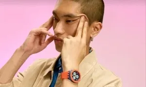 Người Trung Quốc nói hãng đồng hồ Thụy Sĩ 'phân biệt chủng tộc' Người Trung Quốc nói hãng đồng hồ Thụy Sĩ 'phân biệt chủng tộc'