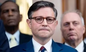 Chủ tịch Hạ viện Mỹ: Khó sửa hiến pháp để ông Trump tranh cử tiếp