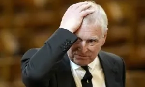 Vua Charles bỏ tước hiệu hoàng gia của Hoàng tử Andrew